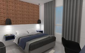Beach House Floripa - Centro Aparthotel 2*